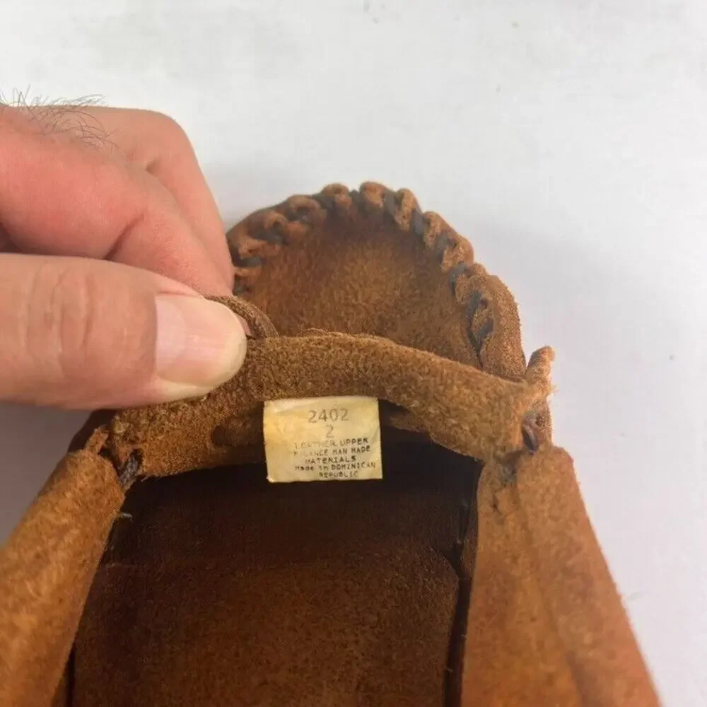 MINNETONKA Moccasin Casual Shoes Youth Kids US 2 Brown Suede Slip On Fringe 2402